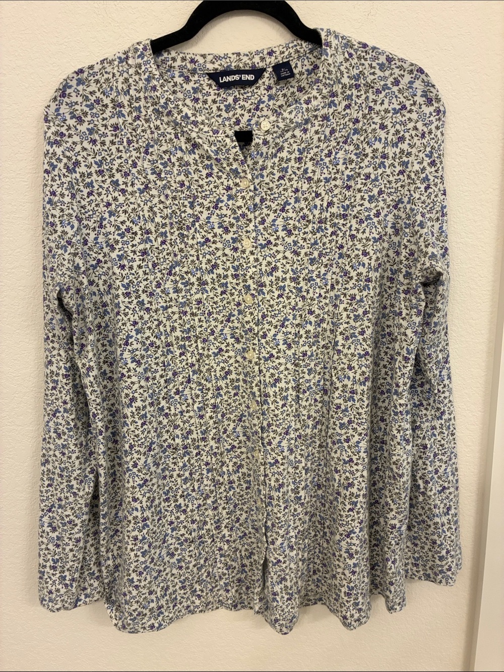 Lands’ End Floral Pintuck Blouse – Size Large, Cotton Modal, Like New